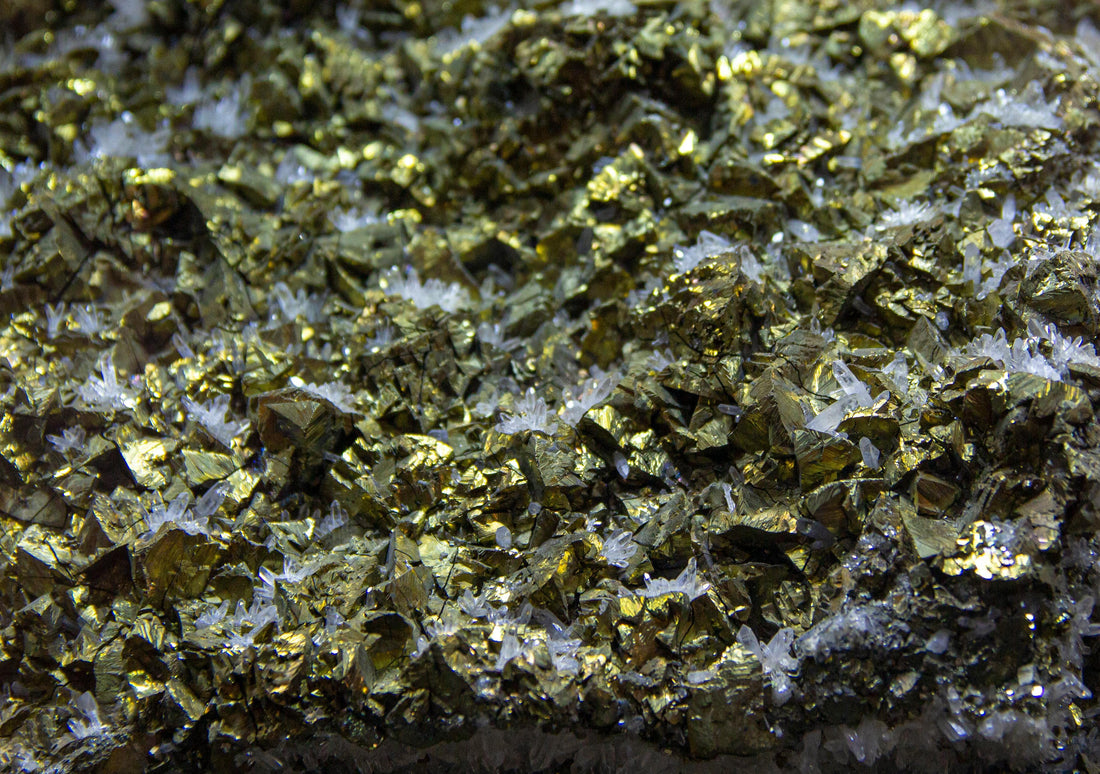 Pyrite Stone: Properties and Benefits