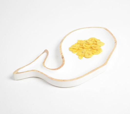 Distress Ivory Whale-Shaped Mango Wood Platter - GAAIA