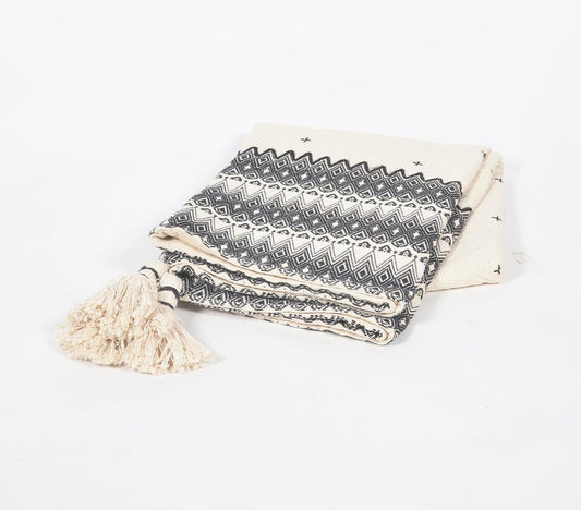 Handwoven Cotton Monochrome Geometric Tasseled Throw - GAAIA