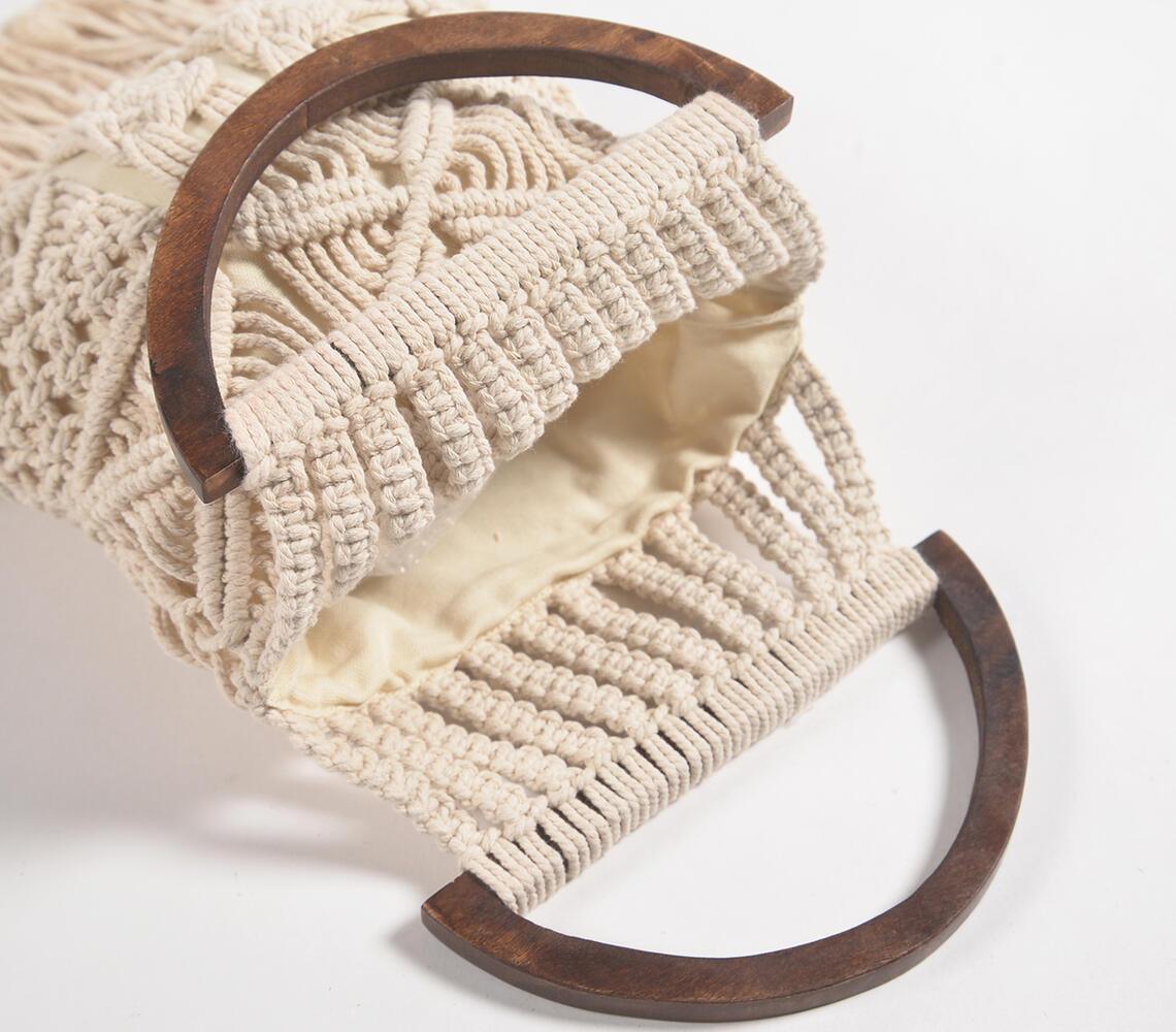 Macrame Fringed Handbag - GAAIA