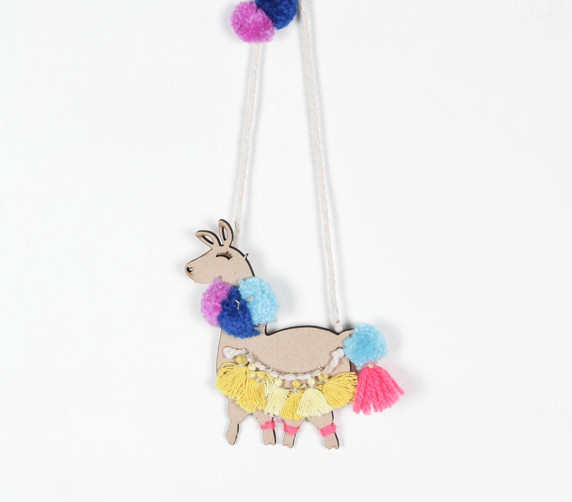 Pompoms & Tasseled-Accents Unicorn Wall Decor - GAAIA