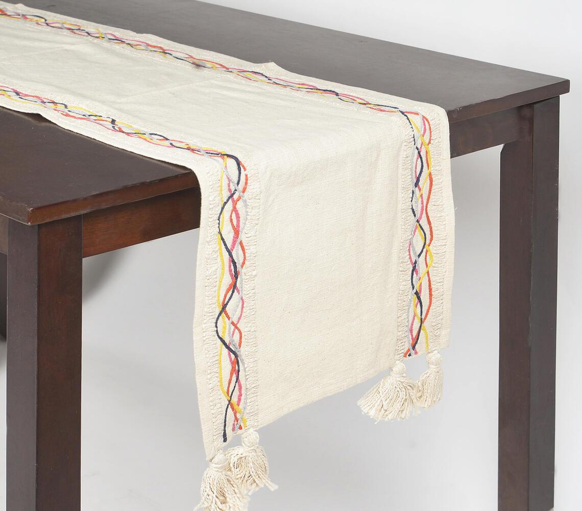 Twined Swirls & Tasseled Cotton Table Runner - GAAIA